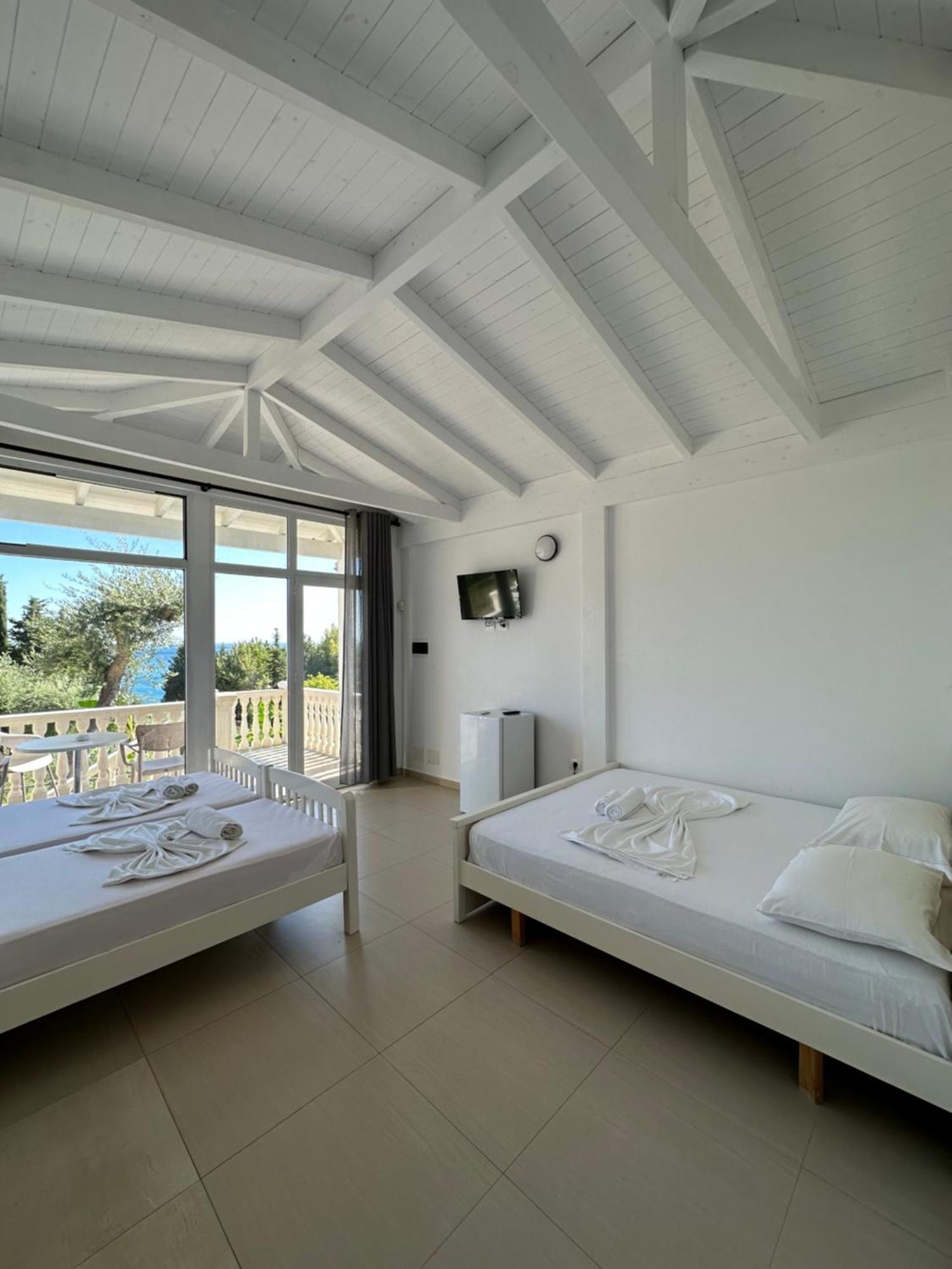 Essos Villas Дхерми Экстерьер фото