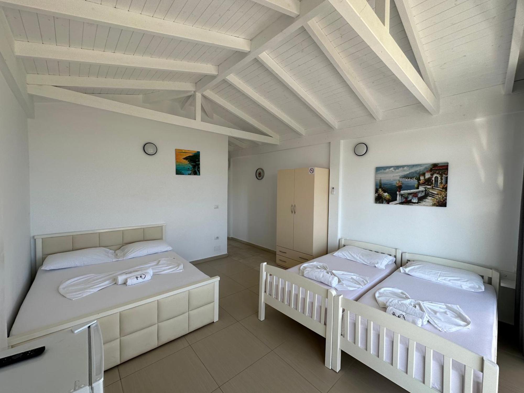 Essos Villas Дхерми Экстерьер фото