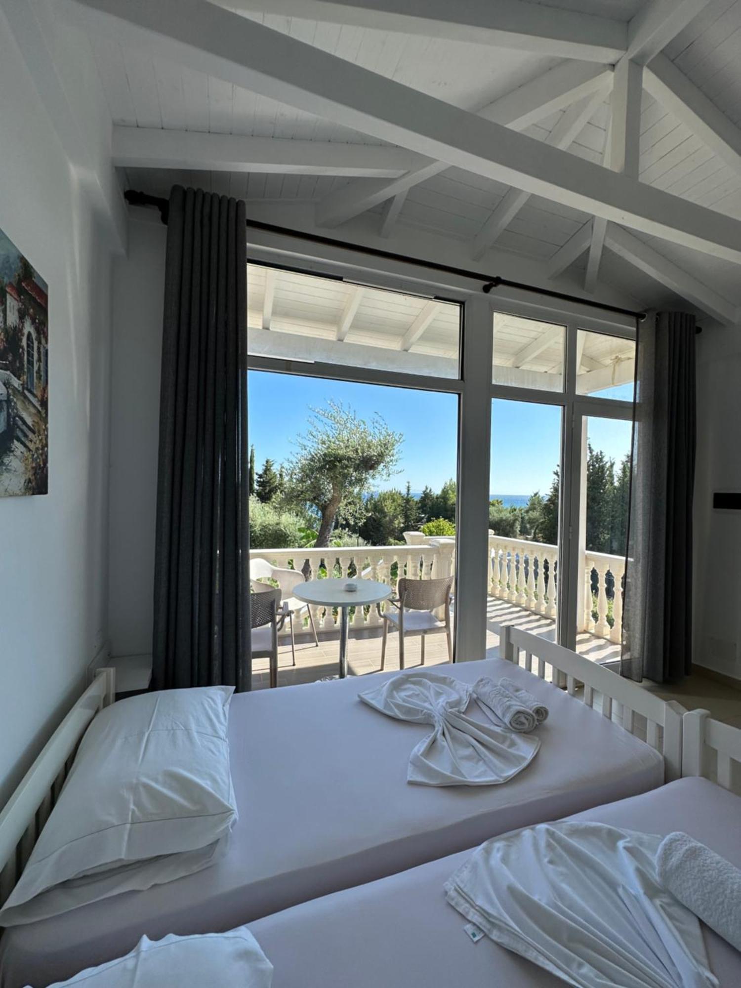 Essos Villas Дхерми Экстерьер фото